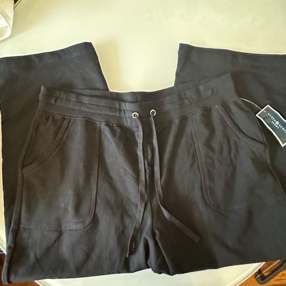 Karen Scott Men's Black Sweatpants - Picture 4 of 4